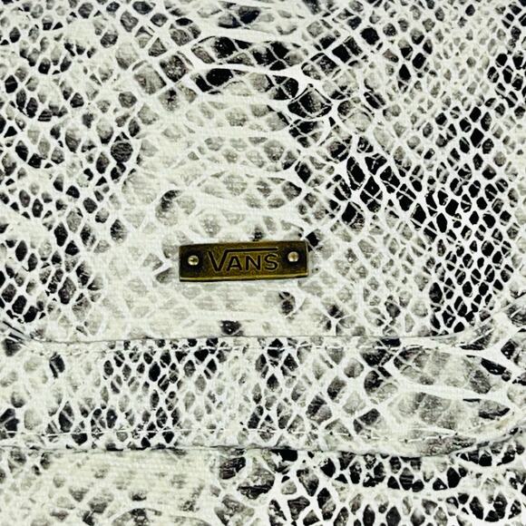 Vans Hi-Jinks Wallet Purse Handbag Crossbody Snakeskin Metal Strap Chain Button - Picture 6 of 10